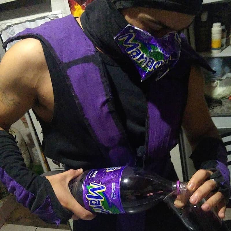 Cosplay de Rain con Manaos Uva al Precio Justo — meme de Mortal Kombat Cosplay