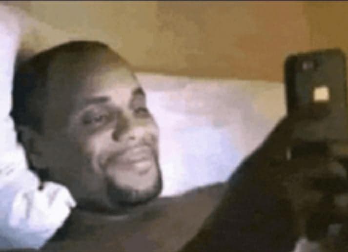Shaq Sleeping In Bed — meme de Reaction