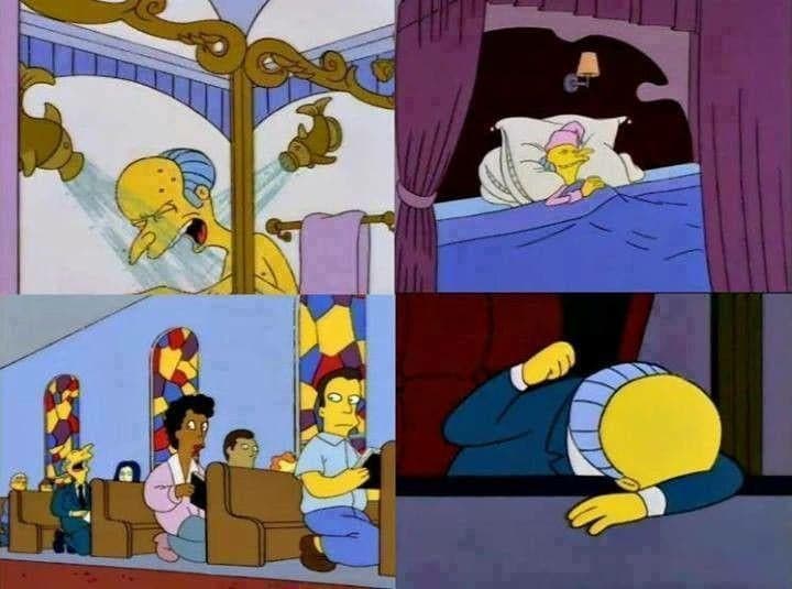 Mr. Burns Sleeping vs Praying — meme de Simpsons